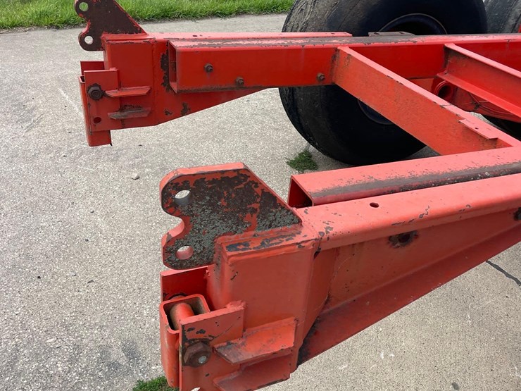 balzer-16ft-running-gear-image-13