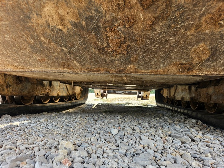 2019-bobcat-t870-image-29