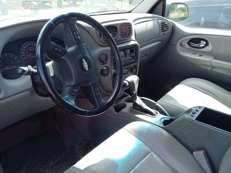 2008-chevrolet-trailblazer-image-11