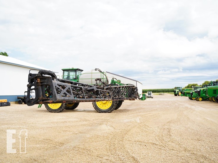 2011-john-deere-4930-image-53