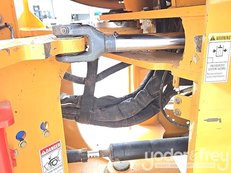 2016-case-621f-image-40