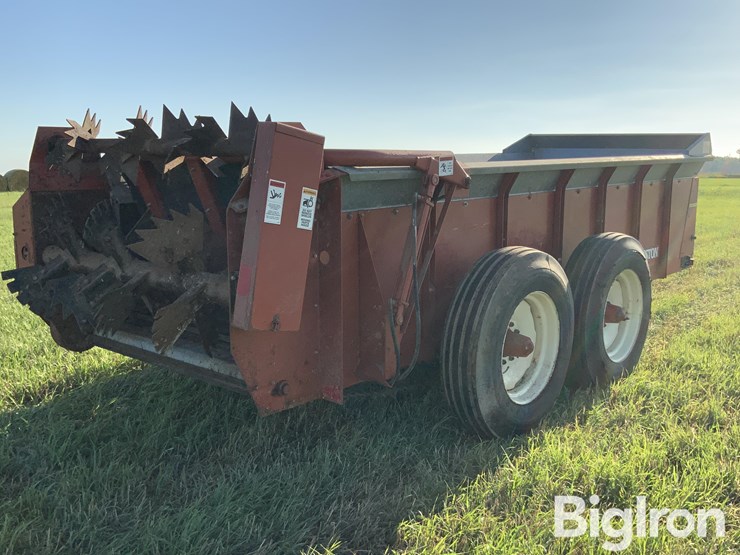 hesston-s370-image-5