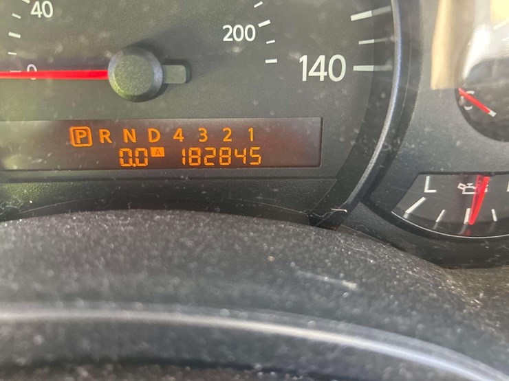 2007-nissan-armada-image-6