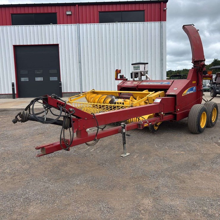 2011 NEW HOLLAND FP240