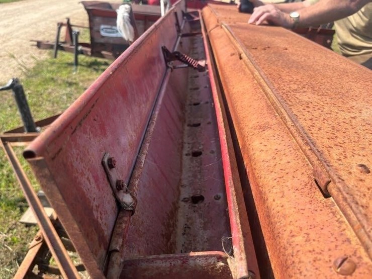 mccormick-grain-drill-image-6