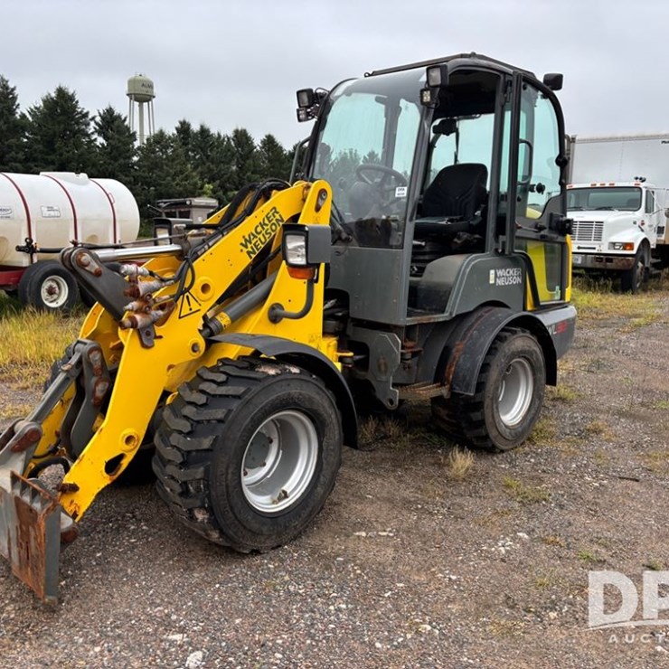 WACKER NEUSON WL32