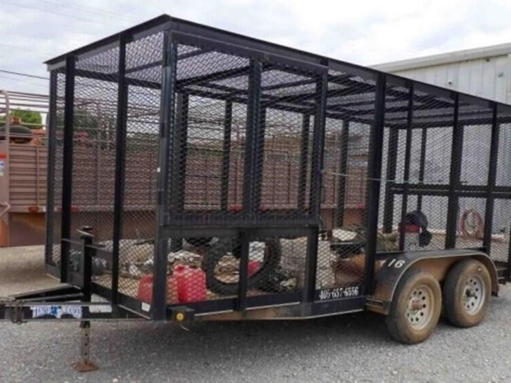 16'-texas-bragg-enclosed-trailer-image-1