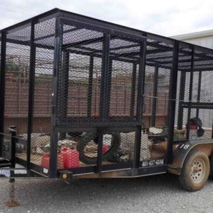 16' Texas Bragg Enclosed Trailer