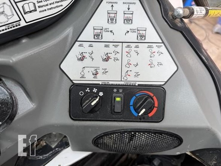 2019-bobcat-t770-image-51