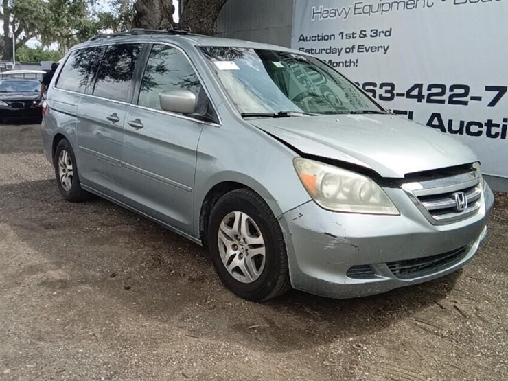 2006-honda-odyssey-image-2