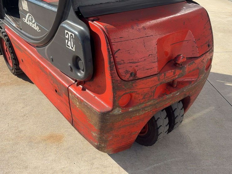 linde-e18c-02-forklift-image-5
