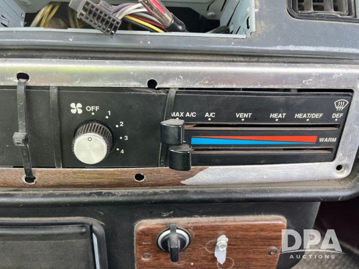1993-freightliner-truck-(jn2646,-unit-42339)-image-72