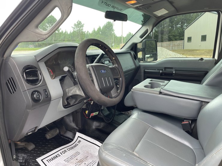 2014-ford-f350-image-10