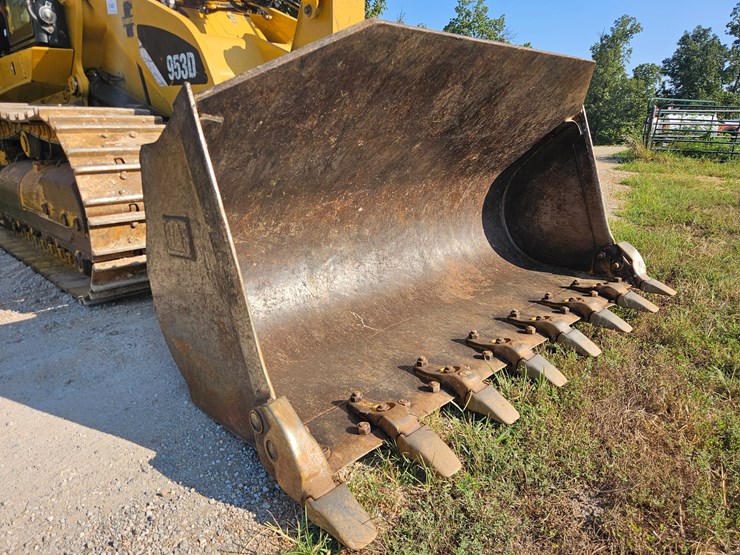 2014-caterpillar-953d-image-128