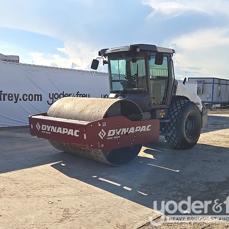 2024 DYNAPAC CA30D