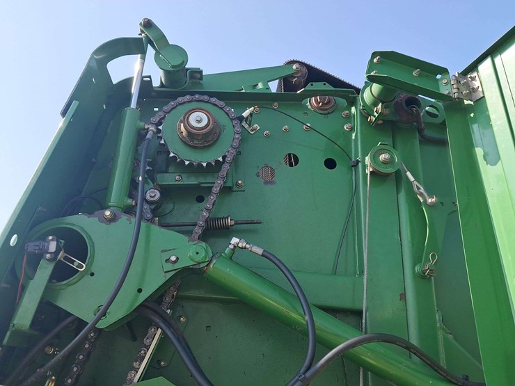 john-deere-854-image-7
