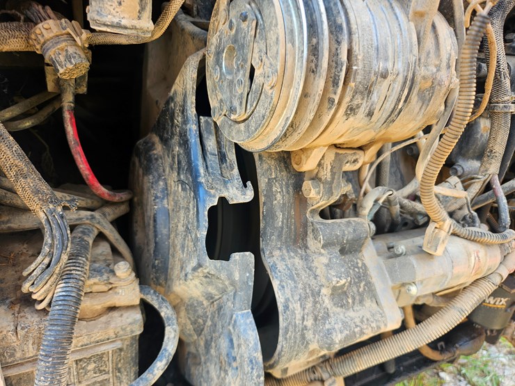 bobcat-t190-image-24
