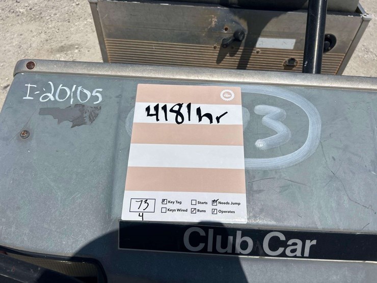 2001-club-car-carryall-utility-cart-image-16