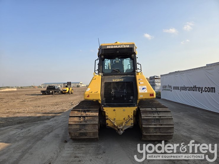 2023-komatsu-d61pxi-24-image-4