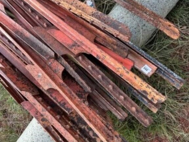 25-count--6'-t-posts-image-4