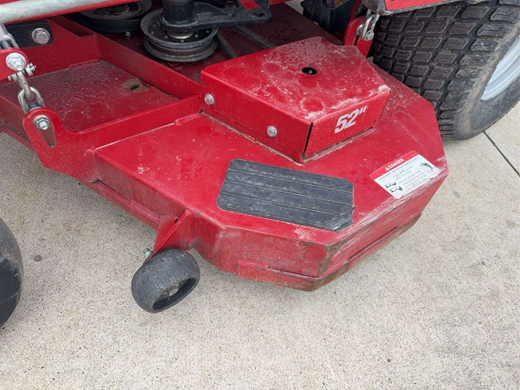 2018-ferris-isx-600-zero-turn-mower-image-15