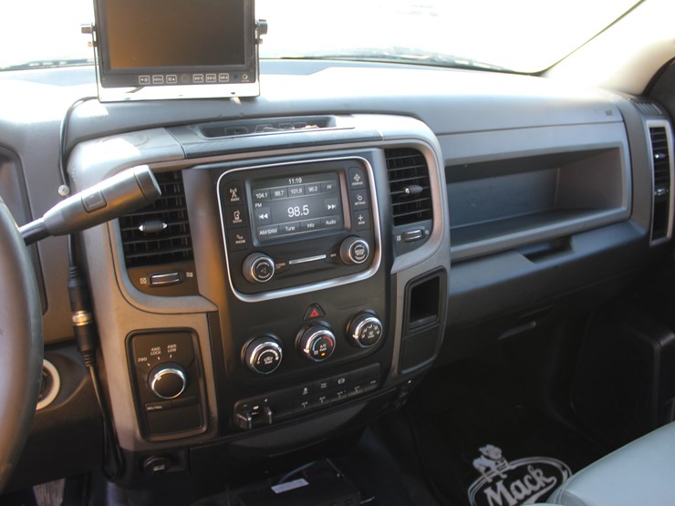 dodge-ram-5500-image-13