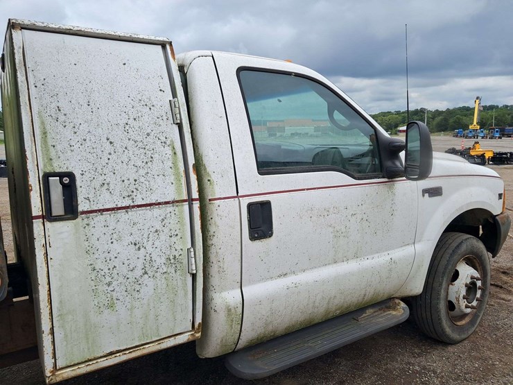 1999-ford-f450-image-13