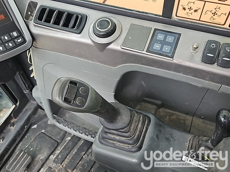 doosan-dx85r-3-image-35