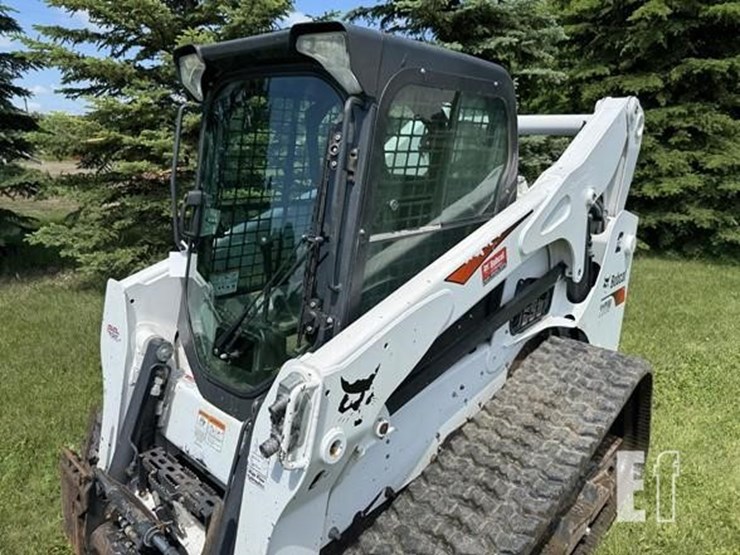 2019-bobcat-t770-image-10
