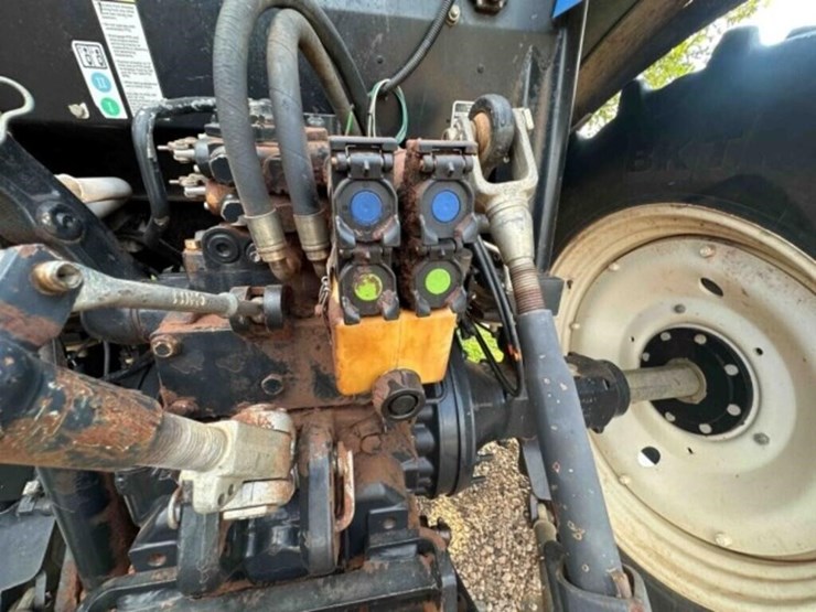 new-holland-t6050-image-10