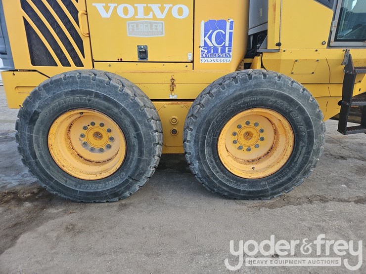 2005-volvo-g930-image-8