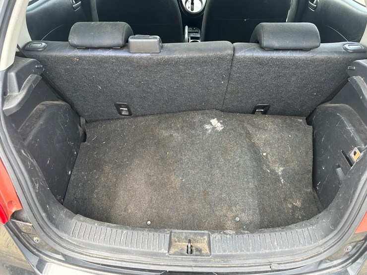 #22813-•-2012-mazda-2-image-20