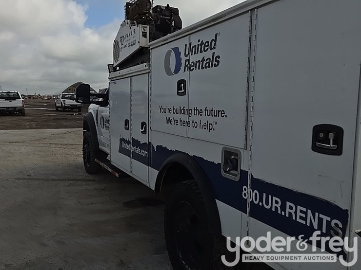 2019-ford-f550-image-16
