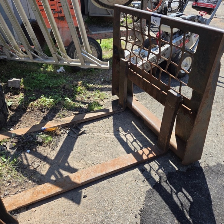 48" Skidsteer Fork Attachment