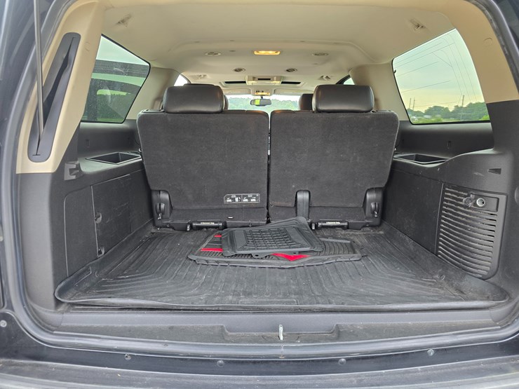 2011-gmc-yukon-xl-image-70