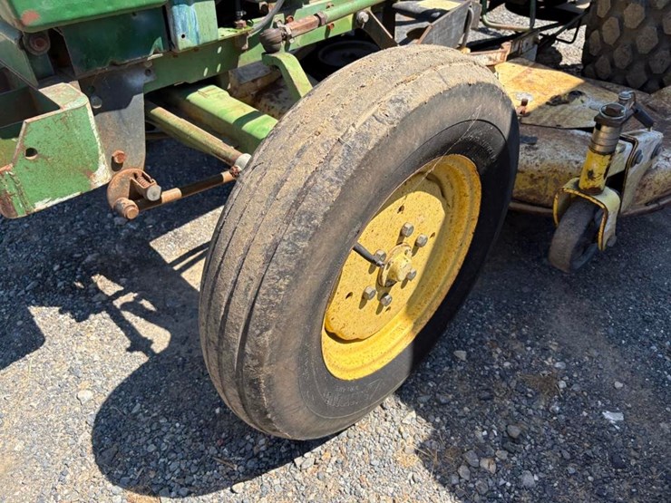 john-deere-1050-image-8