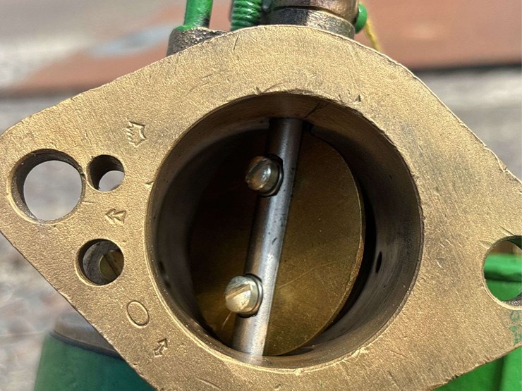 marvel-schebler-dltx-9-carburetor-image-15
