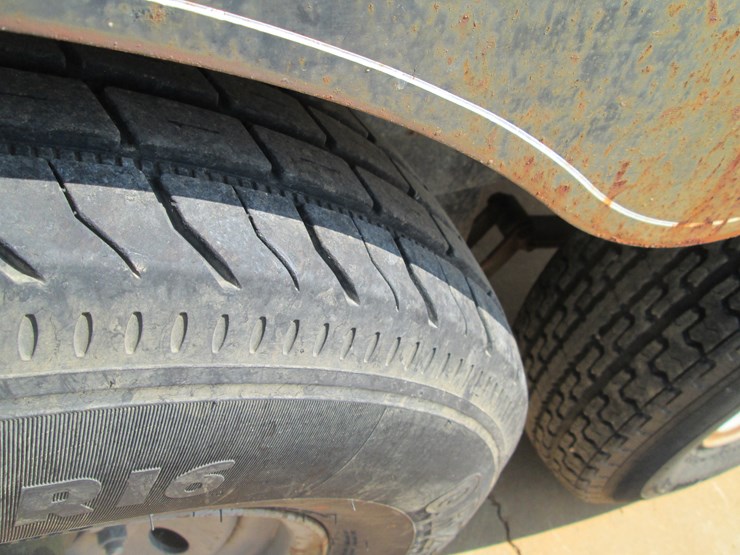 #28-•-#26828-•-pct-20'-t/a-steel-gooseneck-flatbed-trailer-image-13