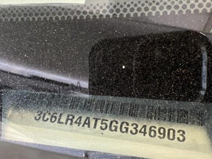 2016-ram-2500-p/u-image-14