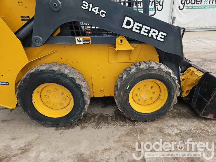 2016-deere-314g-image-7