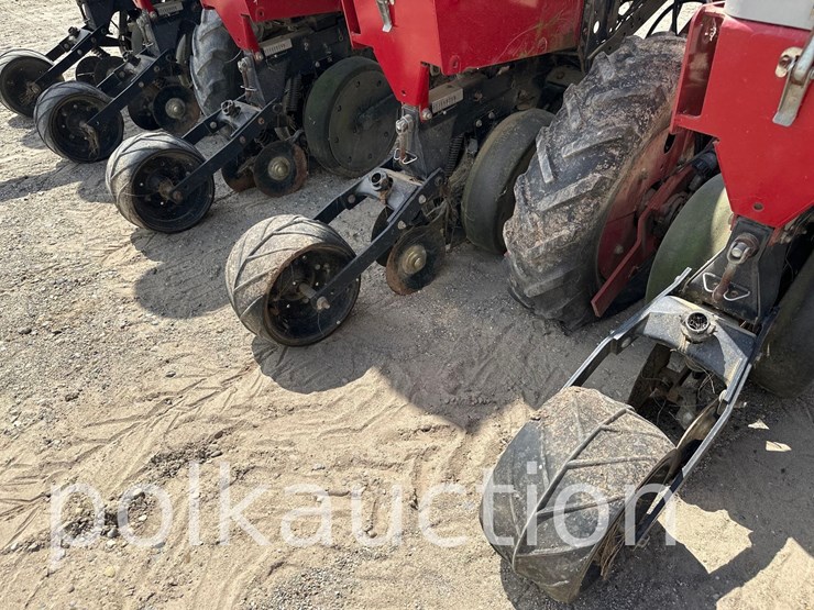 case-ih-1200-image-7