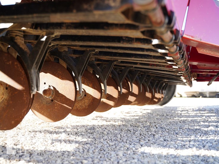 case-ih-5300-image-12