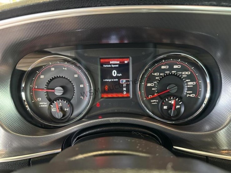 2013-dodge-charger-se-sdn-image-15