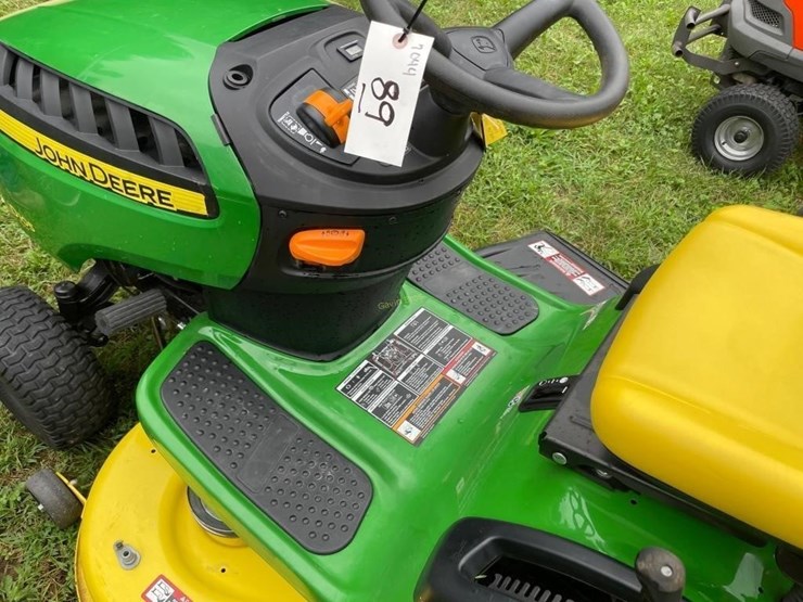 john-deere-d105-image-9