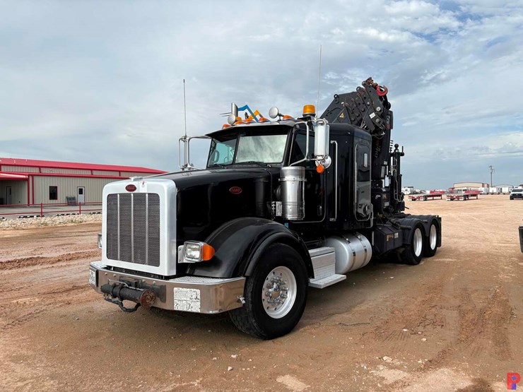 2014-peterbilt-367-image-2