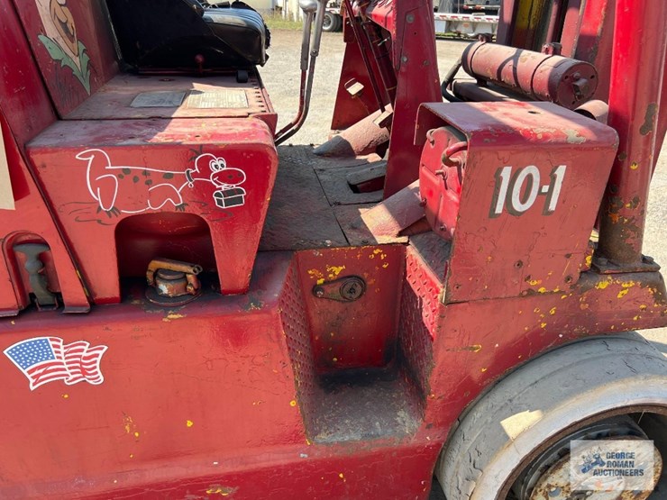 yale-20,000#-model-g-5-200-propane-forklift.-forks-are-4'-6"-long-by-7"-wide-by-3-1/4"-thick.-image-15