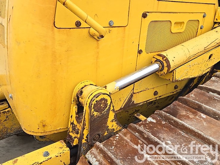 2020-komatsu-d61px-24-image-32