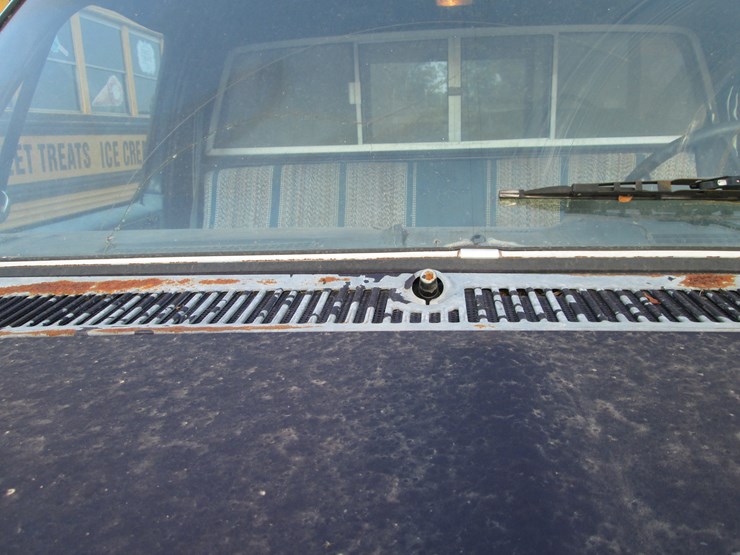#19-•-#26805-•-1982-chevrolet-scottsdale-pickup-1gcgc24m5cj147797-image-24