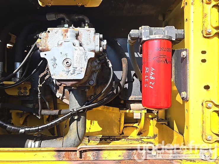 2005-komatsu-pc300-lc-7-image-48