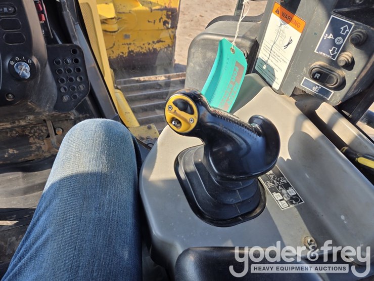 2023-komatsu-d61pxi-24-image-63